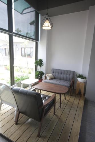 Shuang Huang Dan B&B