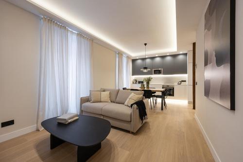 Gran Via XV 4BR 4BH, Madryt