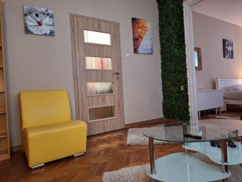 Cozy apartment in the heart of Sofia, Sofia (photo 9)