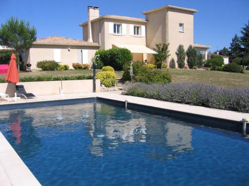 Arbre de Rose gîte à louer Vachers