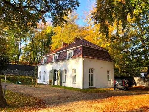 Three-Bedroom Villa room in Coach House