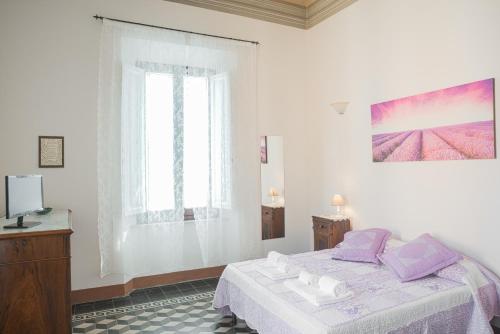 Superior Double Room image 4