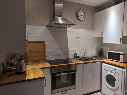 Hostel Rooms In Camden, Londyn