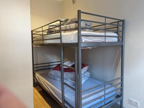 Hostel Rooms In Camden