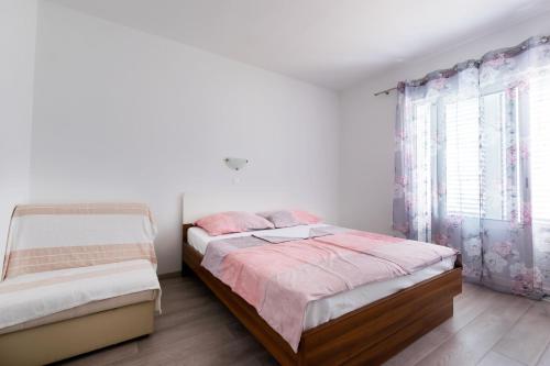 Two-Bedroom Apartment image 5