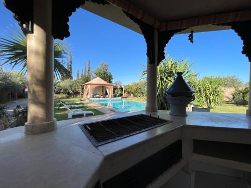 Authentic Villa Ideal for 16+ guests - image 13