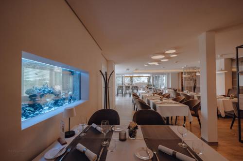 Hotel-Restaurant Römerhof Superior – Herrenberg, LA