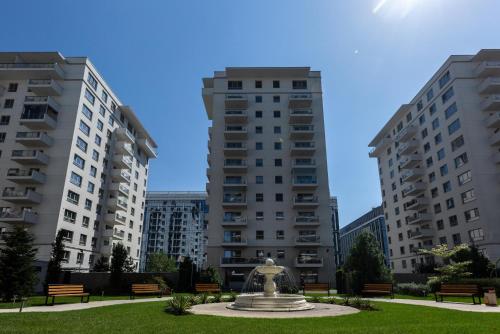 Ultimate Living Experience - Modern Accommodation & Free Parking near Romexpo, Bucarest