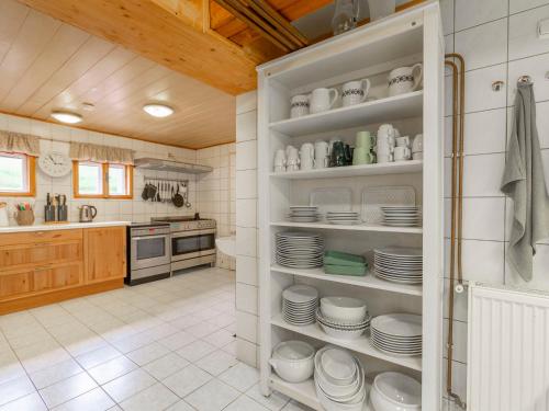 Chalet U Dvou vleků by Interhome (Chalet U Dvou vleku by Interhome) in เพค พอด สเนซคู