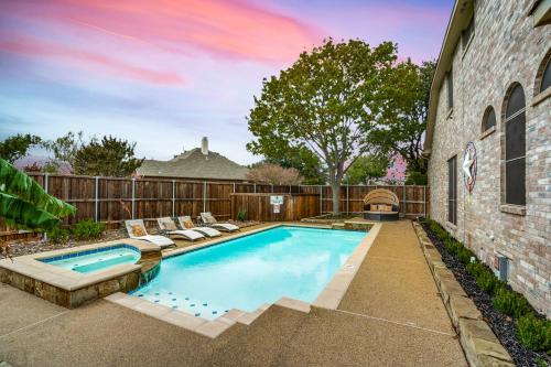 5br Lux! Pool, Games & Theater