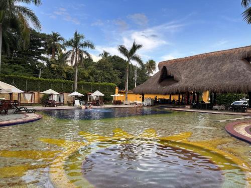 Hotel Portón del Sol