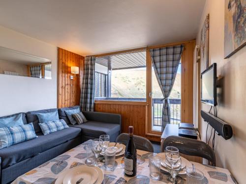 Studio Home Club - Lavachet-12 by Interhome in Le Lavachet