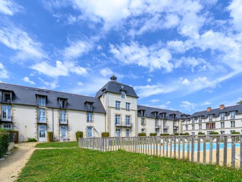 Apartment Château De Kergonano-12 by Interhome - Location saisonnière - Baden