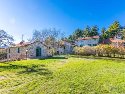  Holiday Home Al Volo del Nibbio by Interhome in 50035 Marradi