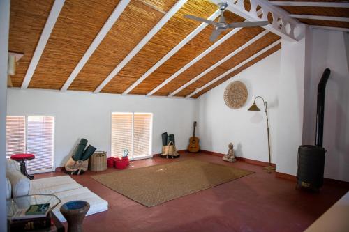 CASA LOLA Naturaleza, Montañas y Piscina Compartida De Pueblo