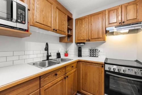 Mountain Retreat in North Saanich (BC)