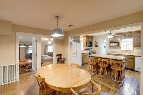 Winslons Texas Star - Belton Family Home Rental! in Belton, USA