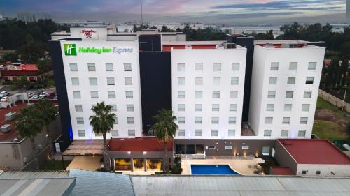 Holiday Inn Express & Suites Guadalajara Aeropuerto By IHG - 숙소 외관