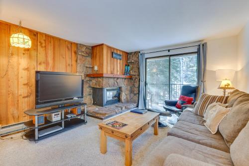 Winter Park Condo with Pool about 3 Mi to Ski Resort