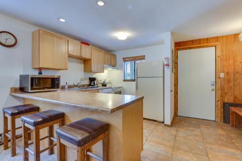 Winter Park Condo with Pool about 3Mi to Ski Resort - image 3