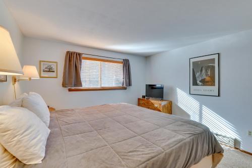 Winter Park Condo with Pool about 3Mi to Ski Resort - image 10