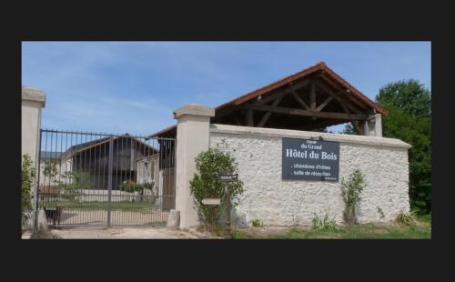 Ferme du Grand Hotel du Bois - Chambre d'hôtes - Jouarre