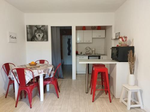 Studio Barcelonnette, 1 pièce, 4 personnes - FR-1-165A-136 - Location saisonnière - Barcelonnette