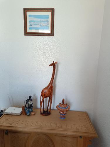 One-Bedroom Apartment image 8