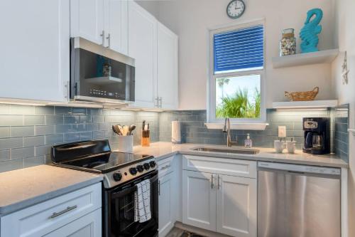 Oceans 13 Condo D in Saint Augustine Beach, USA