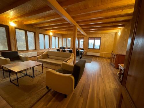 Vila Piramida Vila Piramida