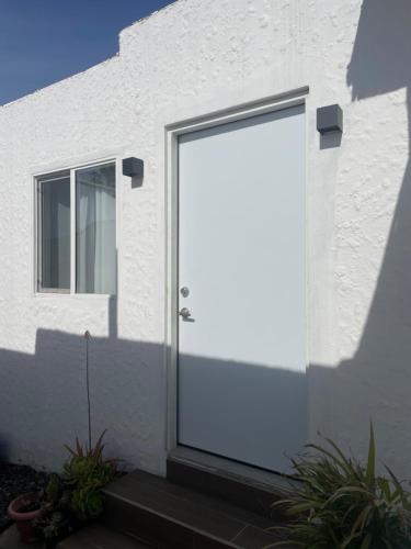 Exterior view, La Casita by Hotel Casa Petri in Obrera