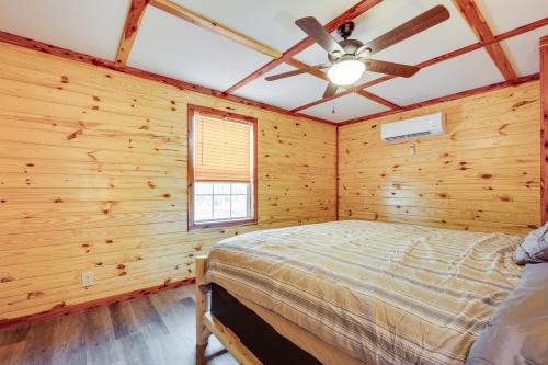 Troy Cabin with River Access Fish, Kayak and More! in Troy, USA