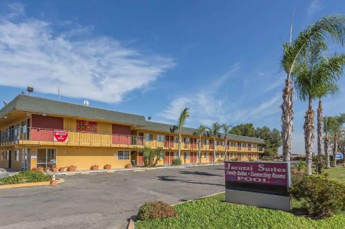 Econo Lodge I-5 at Rt 58