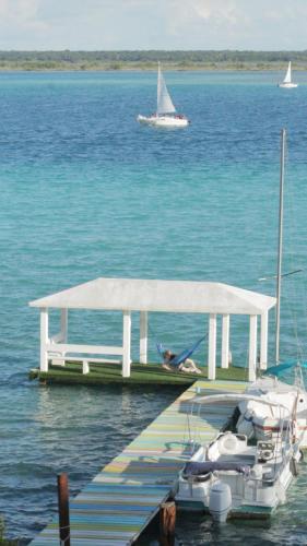 Apkārtne, Tropic Bacalar in Bacalar