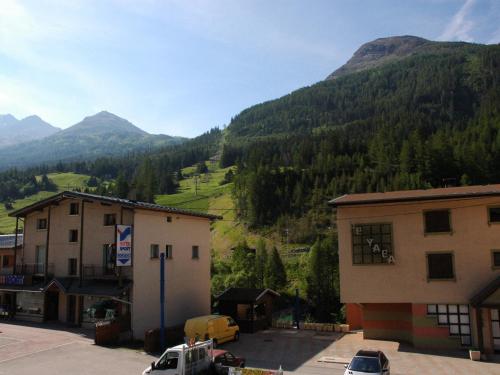 Appartement Lanslebourg-Mont-Cenis 2 pièces 5 personnes - FR-1-508-146 - main image