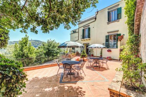 Villa Romita in SantʼAgata sui Due Golfi