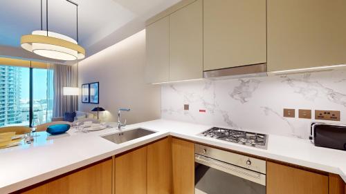 Primestay - Address Residences Opera T2 2BR Downtown - image 3