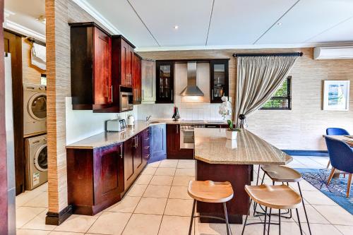 4 Bedroom Deluxe Duplex - Zimbali