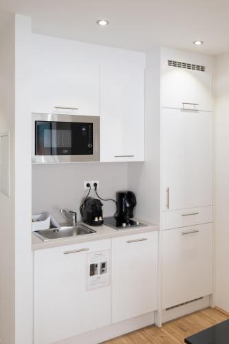Standard Apartment image 5
