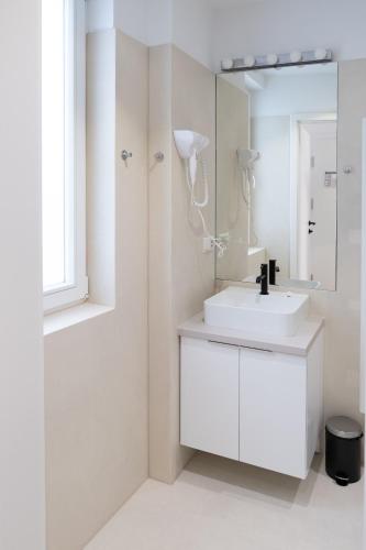 Standard Apartment image 7