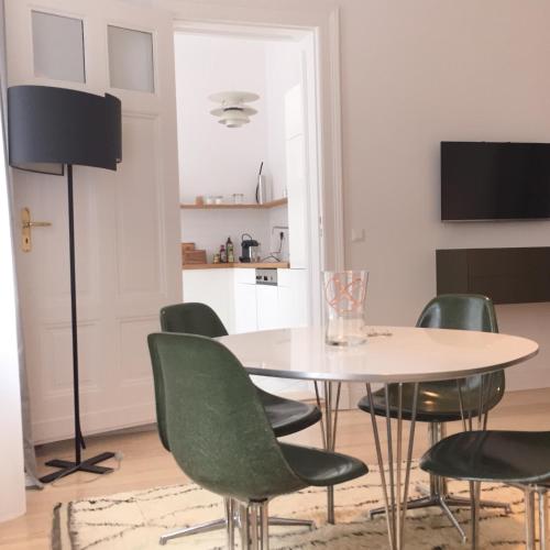 Luxury 2 Bedroom apartment in the heart of Mitte, Berlin, Berlin (photo 5)