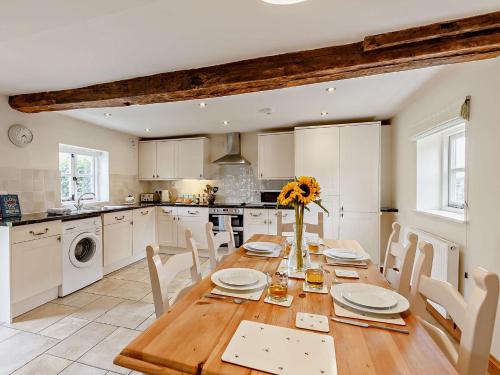 3 Bed in Church Stretton 76621