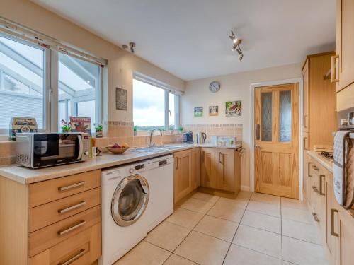 3 Bed in Barnstaple 77506