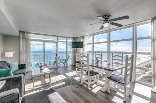 Carolinian Beach Resort 1633 image