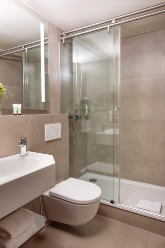 Everness Hotel & Resort - main image