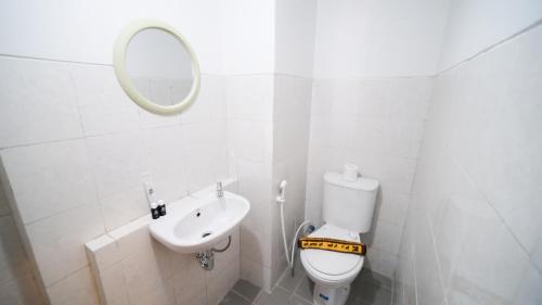 One-Bedroom Apartment room in Studio Apartment at Suncity Residence Sidoarjo near Suncity Mall By Travelio