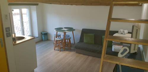 B&B Castres - hyper-centre 2 lits - Bed and Breakfast Castres