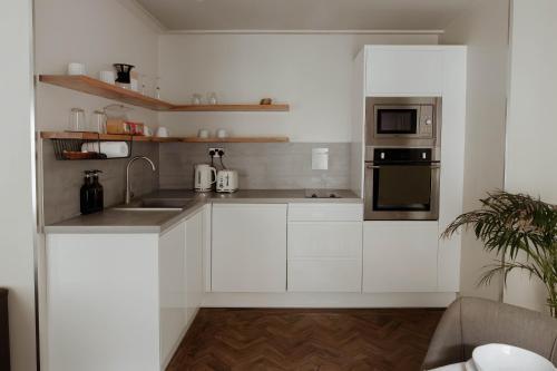 HIDEOUT Hotel - image 11