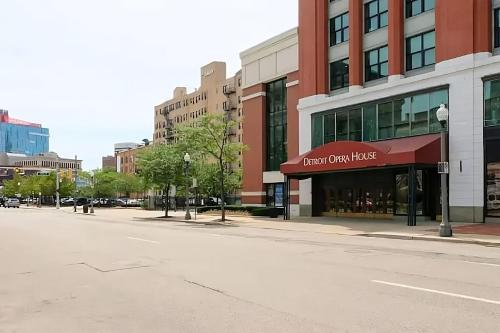 Heart of Detroit Gem! 2BR Apt near Fox Színház