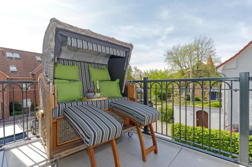 Apartment with Balcony
